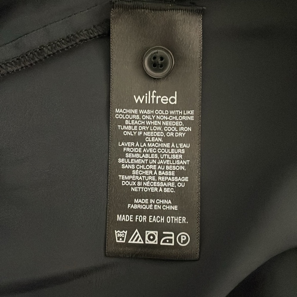 Wilfred Ruffle Blouse Women‎ Small Black Satin Long Sleeve Gathered Top - Picture 13 of 15